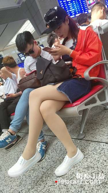 4k超清，丝足美腿好身材气质美女