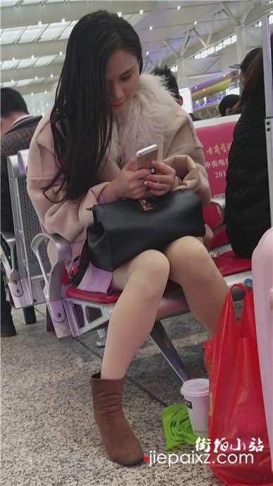 4k-极品长发高颜值肉色丝袜长腿美女