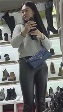 4k-鞋店试鞋的长腿皮裤美女 [1.74 GB]