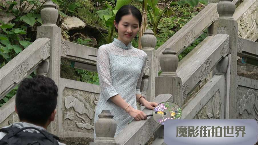 4k-外拍的极品文静甜美古典美女小姐姐
