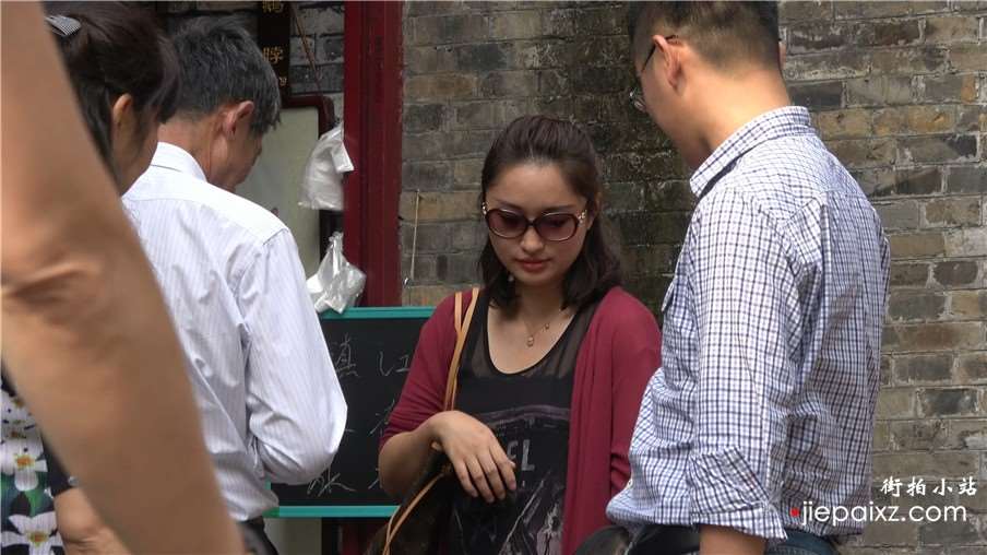 4k-仪态端庄性感丝袜美腿贵妇