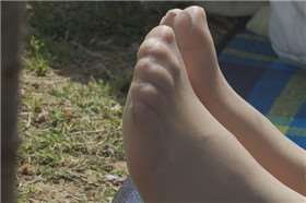 4K 街拍肉丝美足3