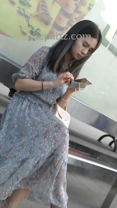 4k超清，极品干净美足凉高跟文艺小清新美女