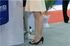 高跟鞋美腿丝袜OL制服美女
