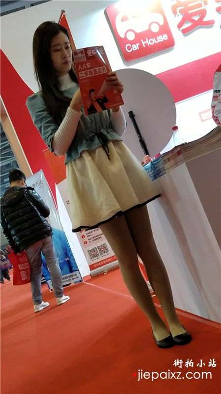 4k-小清新短裙丝袜腿美女小姐姐