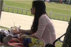 4k-粉色衬衫连衣裙高跟鞋美女少妇