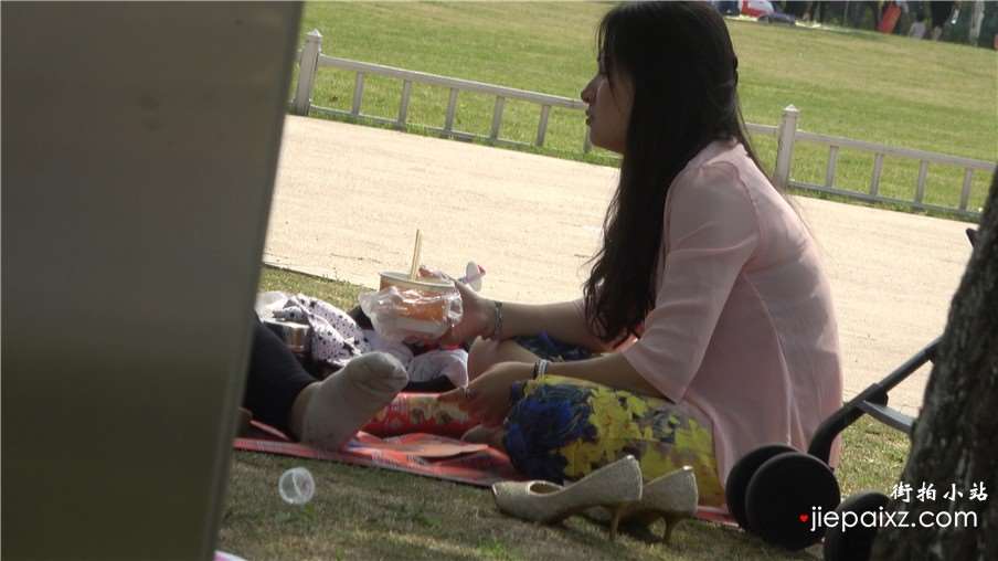 4k-粉色衬衫连衣裙高跟鞋美女少妇