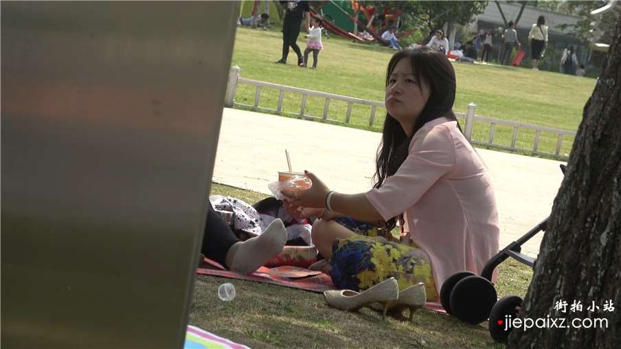 4k-粉色衬衫连衣裙高跟鞋美女少妇