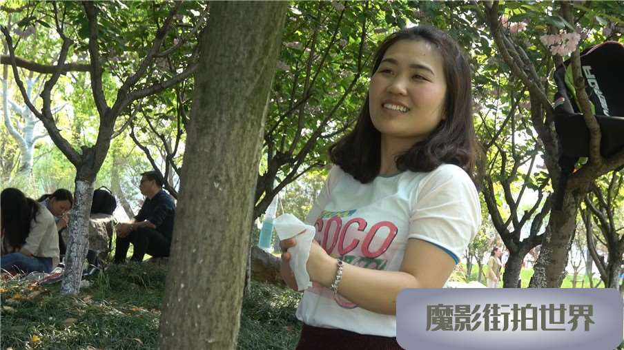 4k-包臀裙美足街拍美女