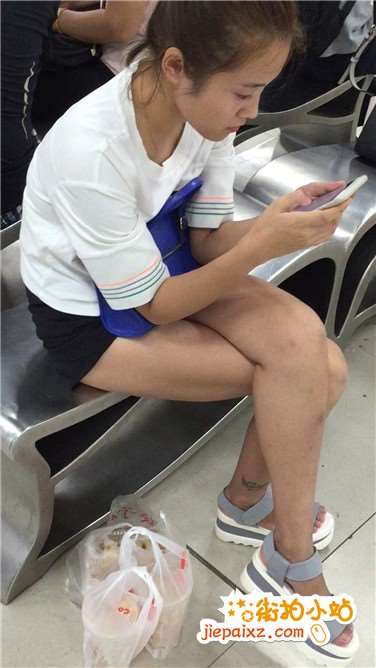 美女清纯如初恋，真漂亮