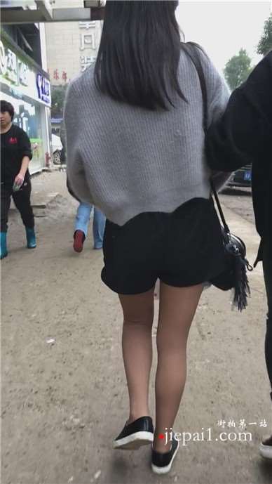 灰丝性感学生妹