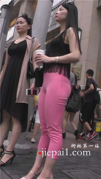 性感美臀粉色七分裤高跟鞋极品美妇 [2.28 GB]