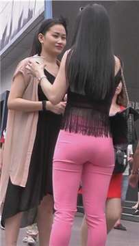 性感美臀粉色七分裤高跟鞋极品美妇 [2.28 GB]