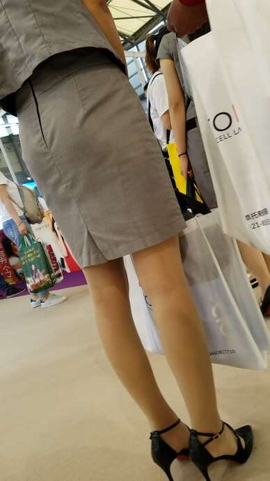 4k超清，清纯的高跟鞋丝足OL制服美女