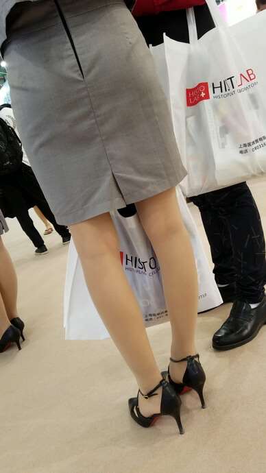 4k超清，清纯的高跟鞋丝足OL制服美女