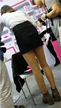 4k超清，OL高腰包臀裙白衬衫美腿女孩