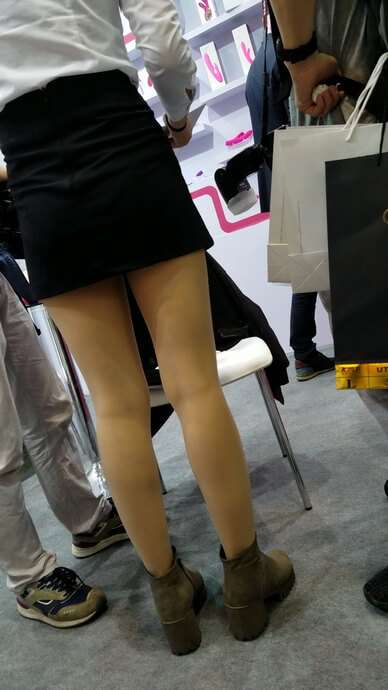 4k超清，OL高腰包臀裙白衬衫美腿女孩