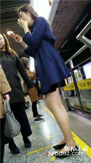 4k超清，超级美腿漂亮丝袜高跟美女