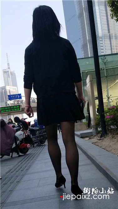 4k超清，街拍气质OL黑丝高跟鞋美女
