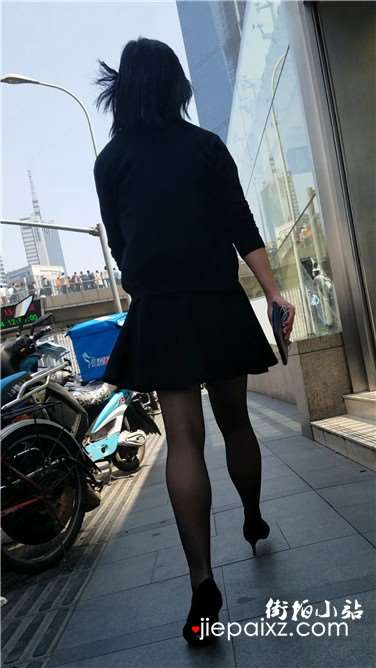 4k超清，街拍气质OL黑丝高跟鞋美女