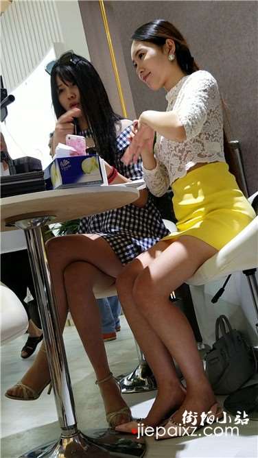 4k超清，劲爆身材极品漂亮网红美女在直播