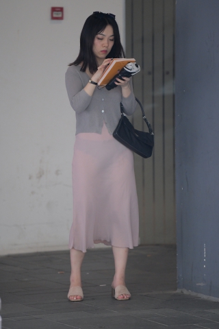 长裙美女
