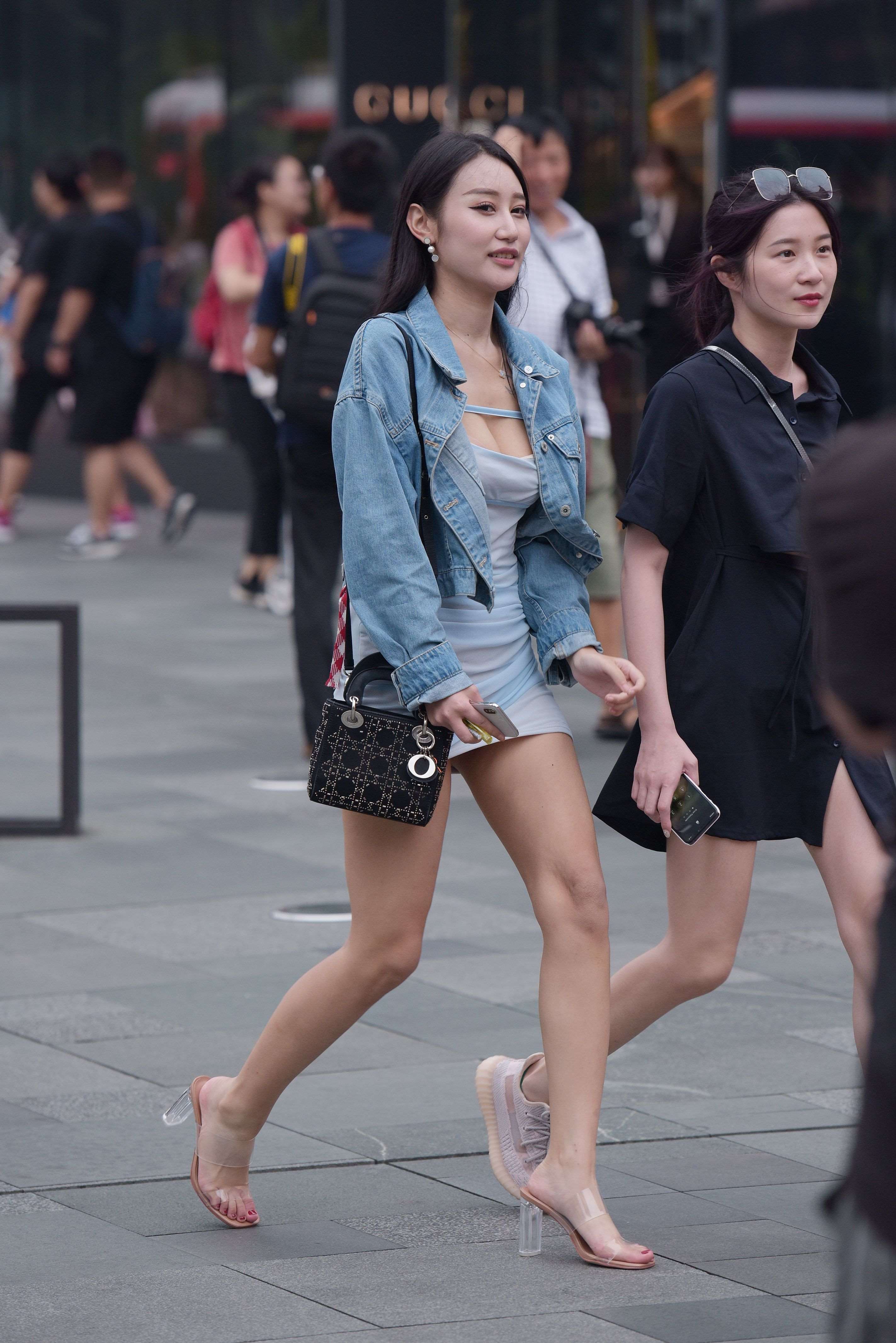 J126灰色包臀