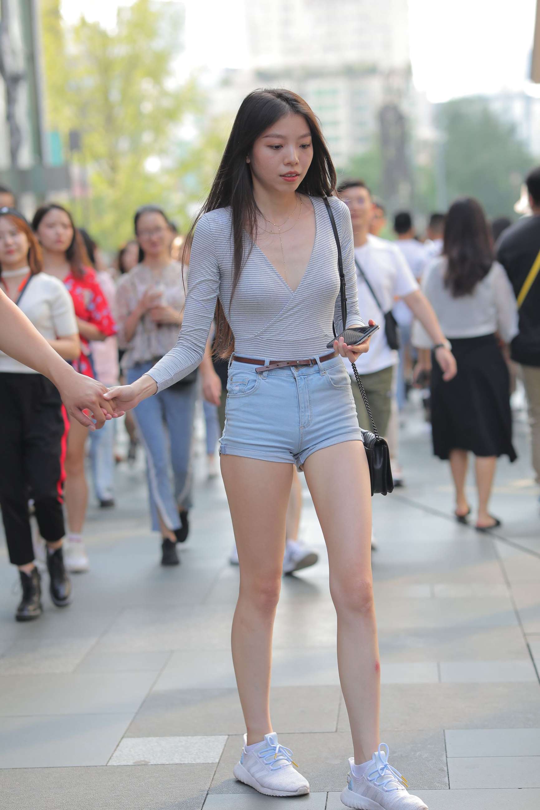 V19为啥别人媳妇身材这么好