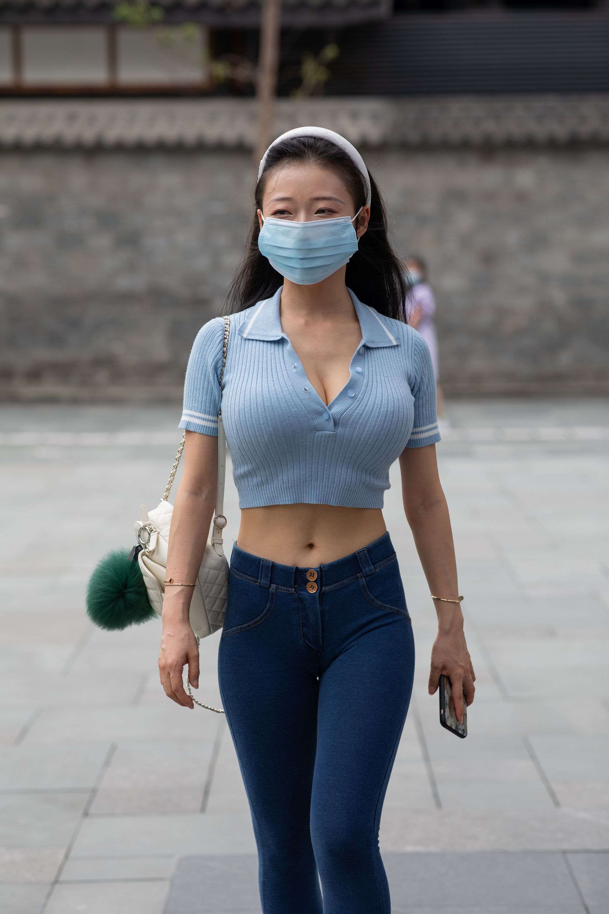 V45街头靓影小妹
