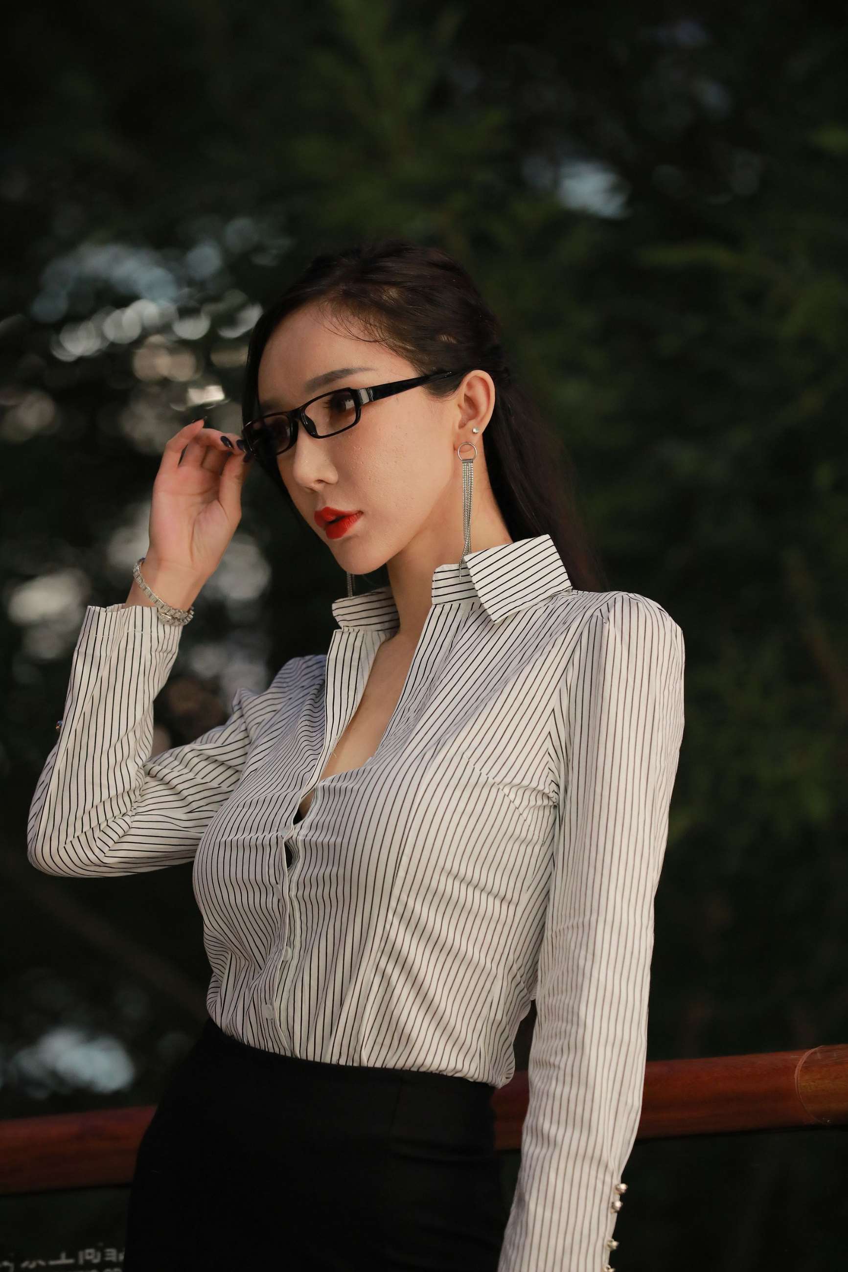 V58搭讪性感美腿女神116G