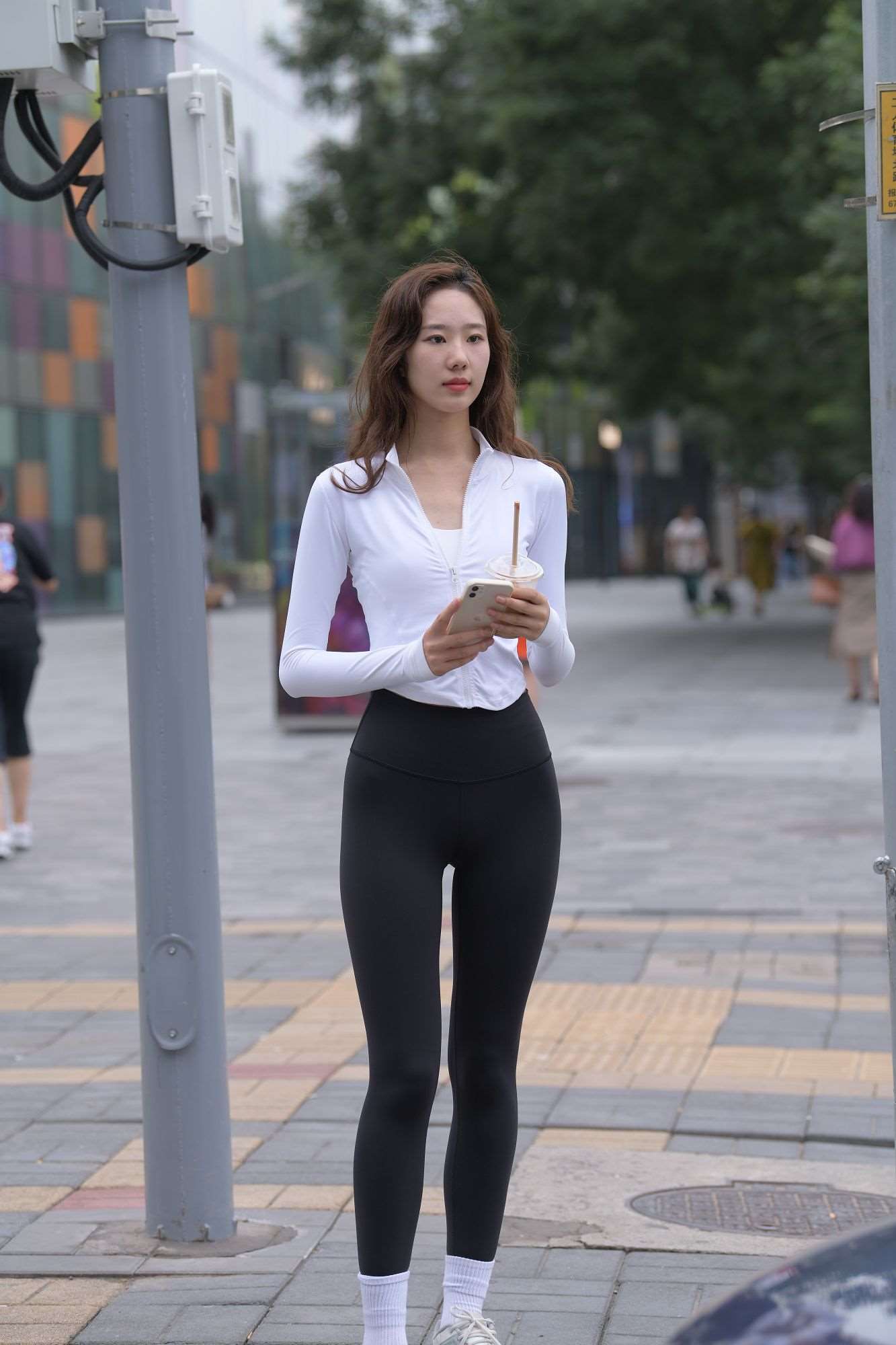 832黑色瑜伽裤运动系高挑美女