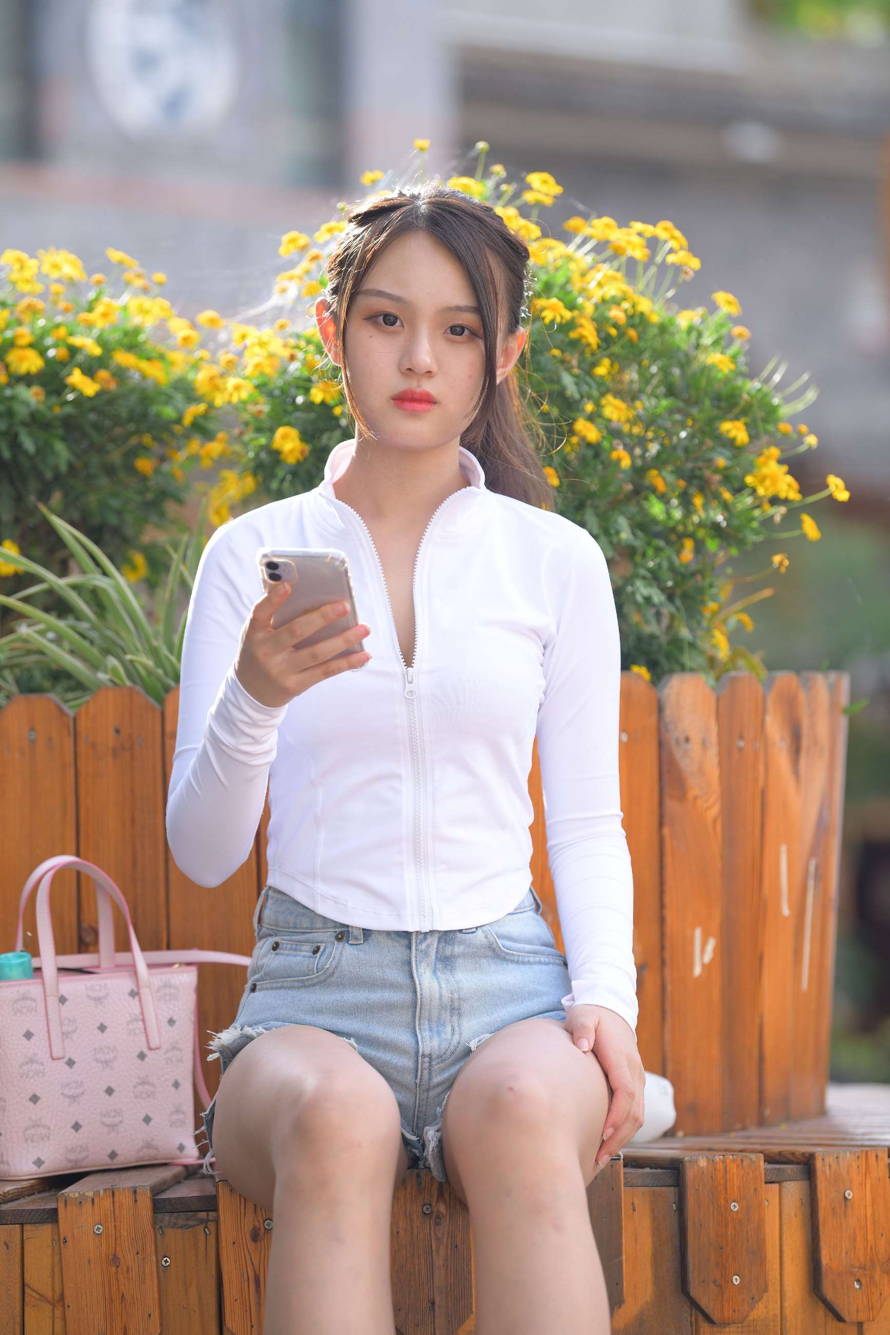 413热裤小妹（6）