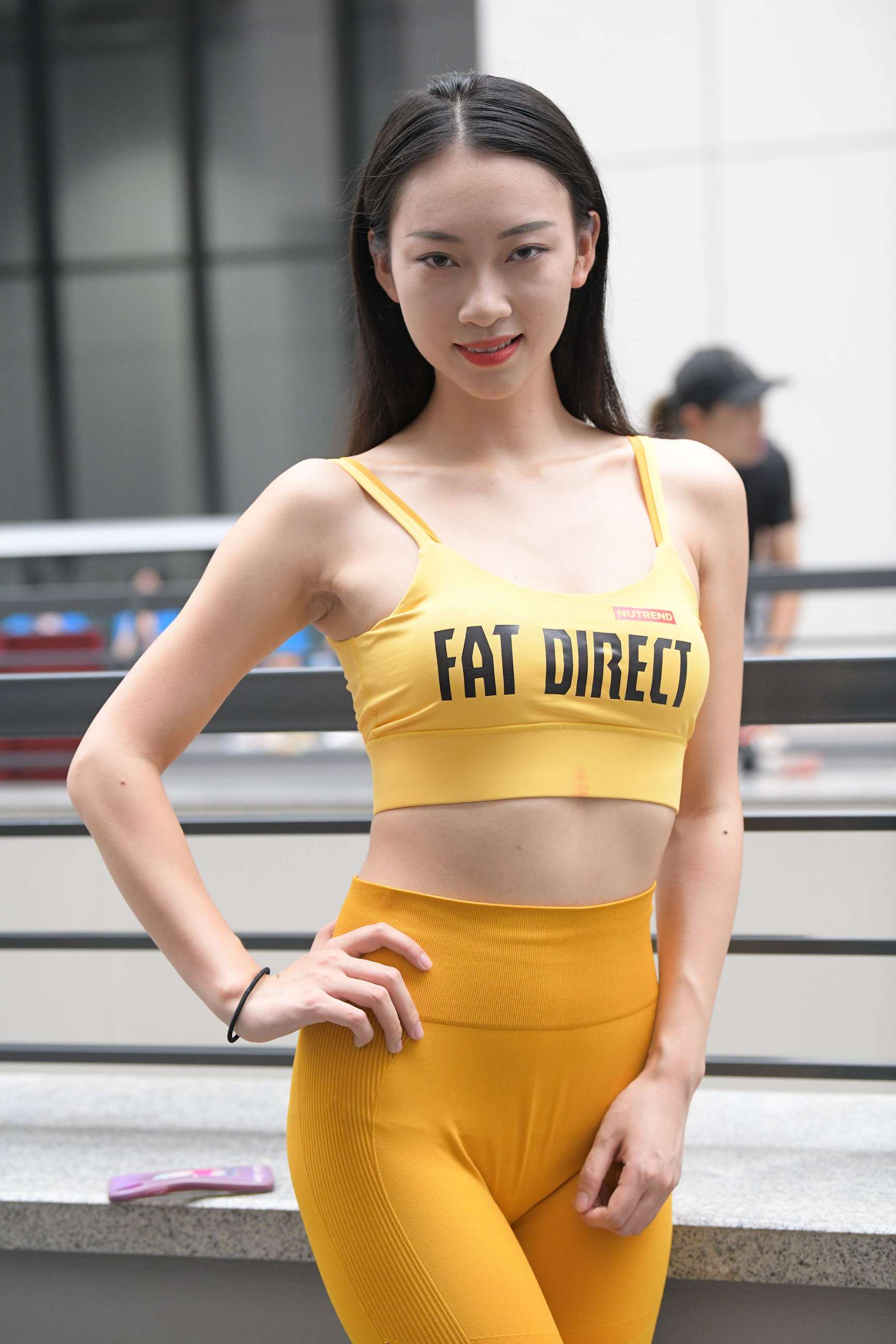 J214上海虹桥国展中心的展会模特