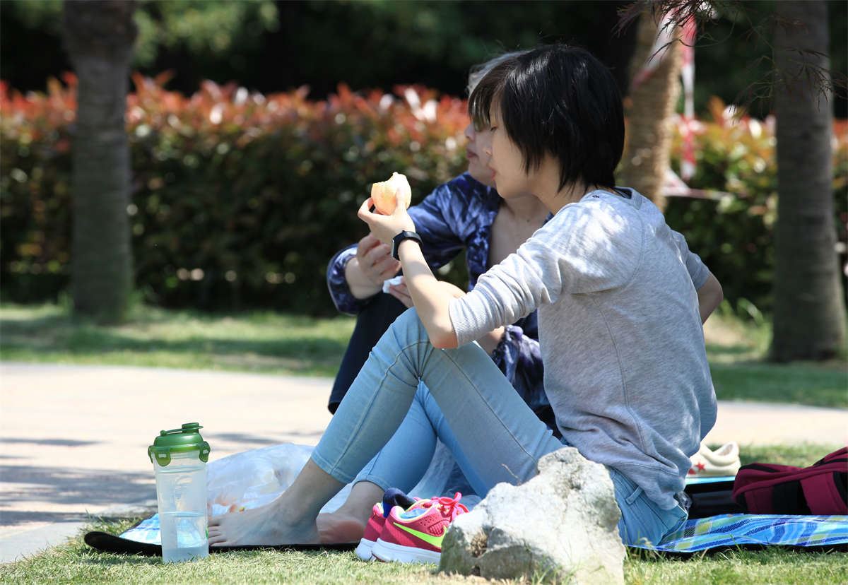 No960 东方女性玉足中，这双脚的细长程度堪称罕见