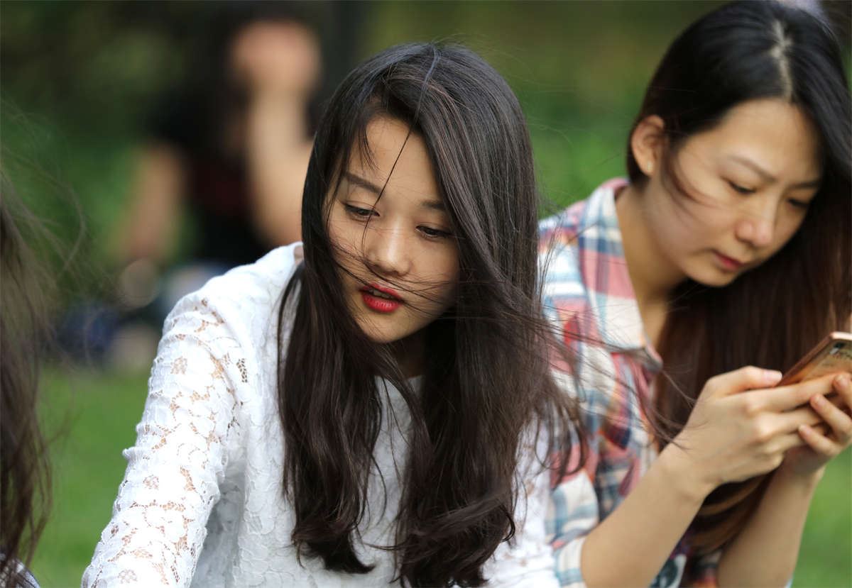 No1163 人人都爱的大眼长发美少女，更何况还有双粉N的玉足 第2套
