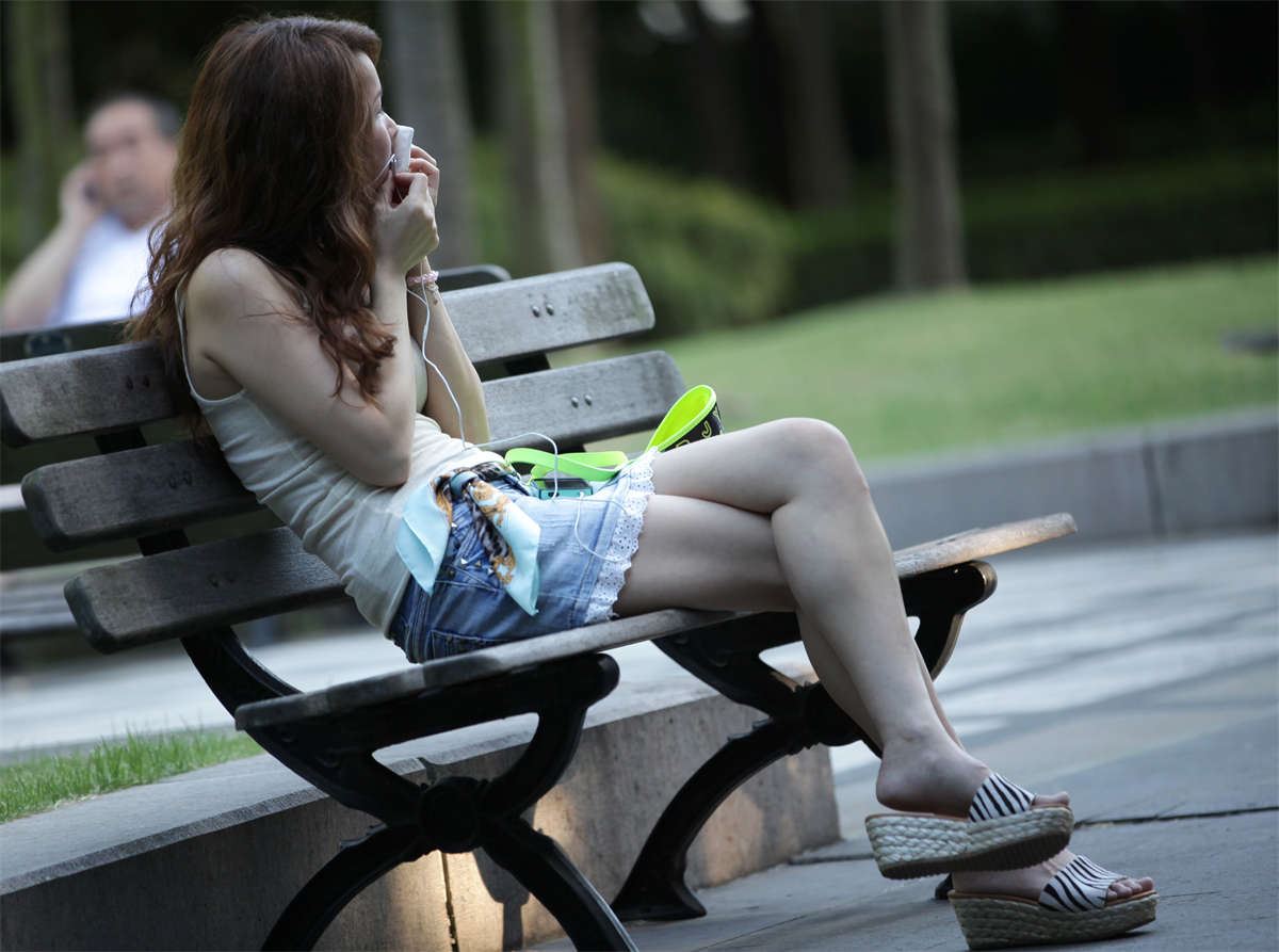 No406 泪水让这个漂亮女孩更显迷人