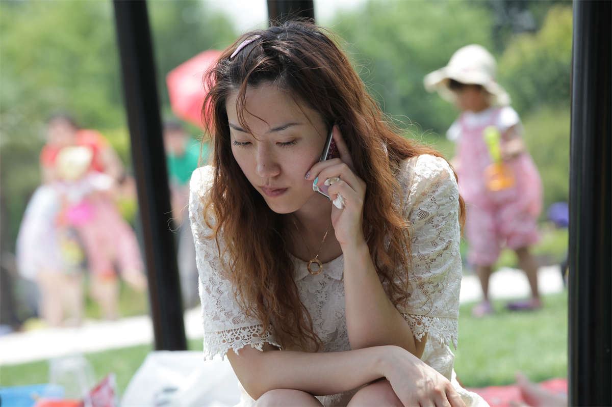 No353 高挑美女妈妈的二趾长诱惑美足