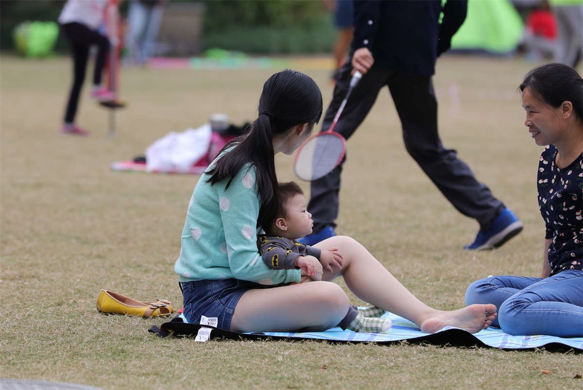 No1256 细长度能与西足相媲美的精品少妇素足