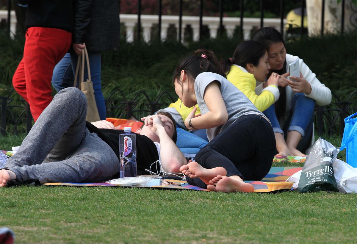No1269 从早春盼到秋天，终于把一双美女好脚尽数收入囊中 第3套
