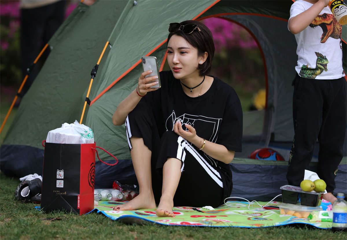 No1711 两个精品女人，不知不觉中来了场从头到脚的全方面比拼 第2套
