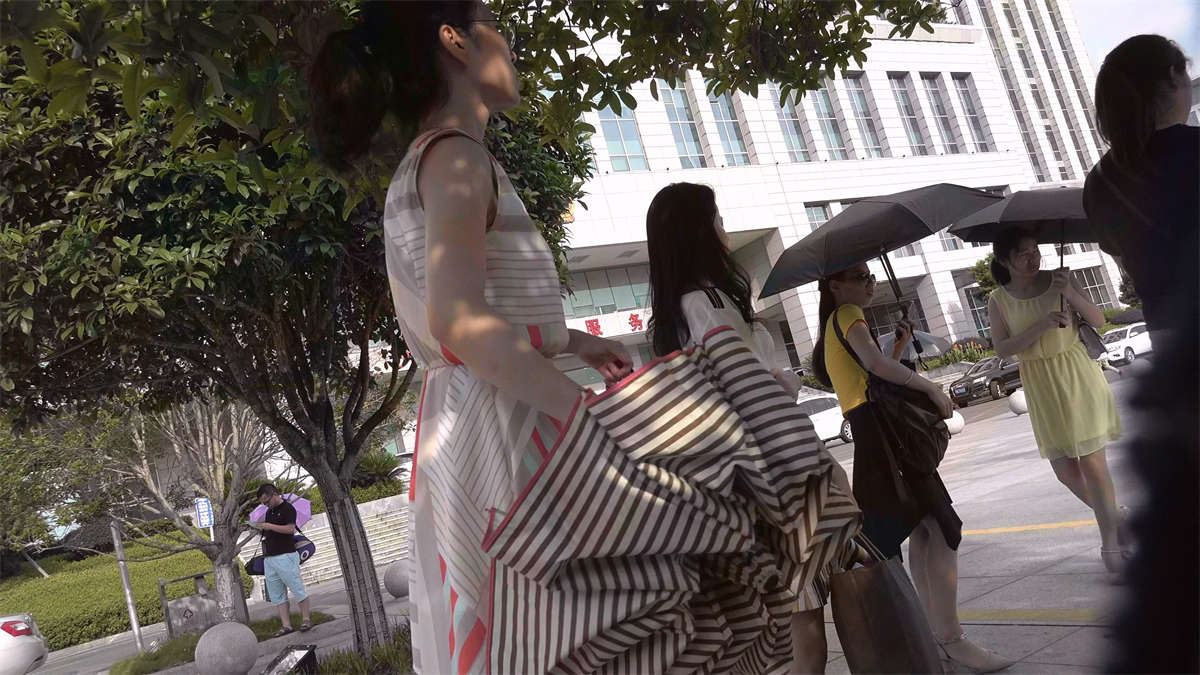 极品干净清晰超清4K画质令你想舔屏