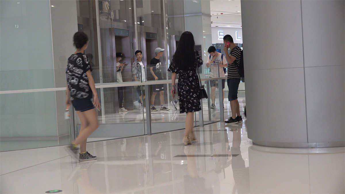 美足凉高长裙丝袜美女