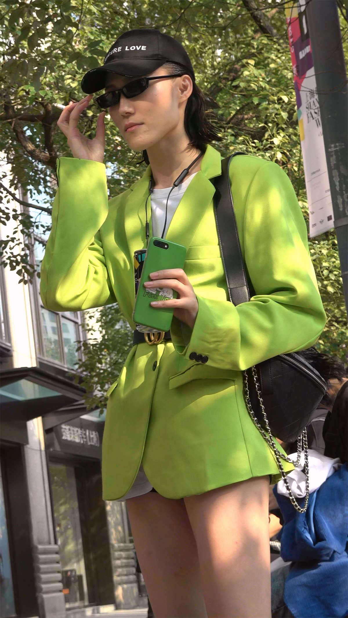 长靴苗条美女