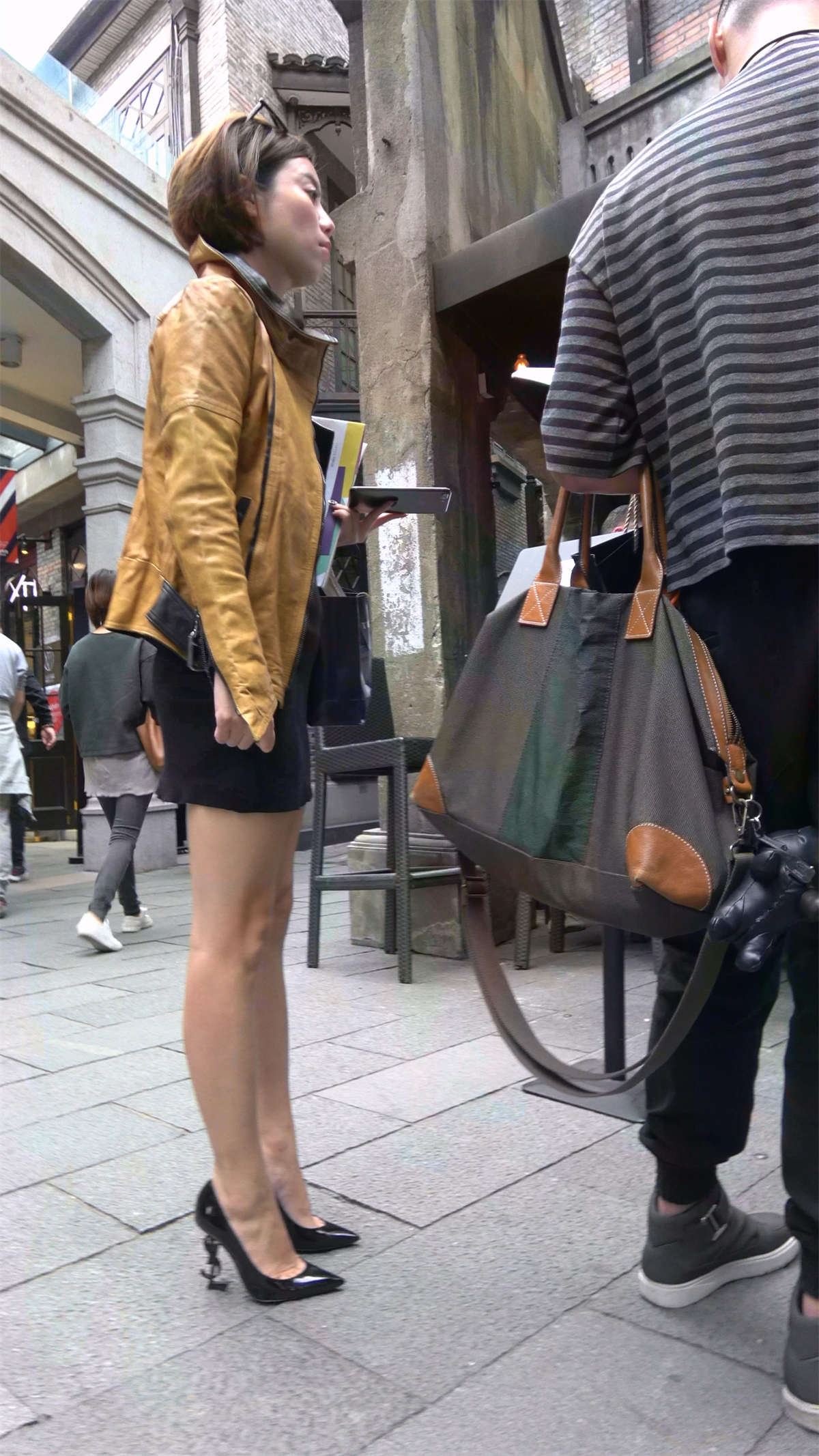 高跟美腿熟女姐姐