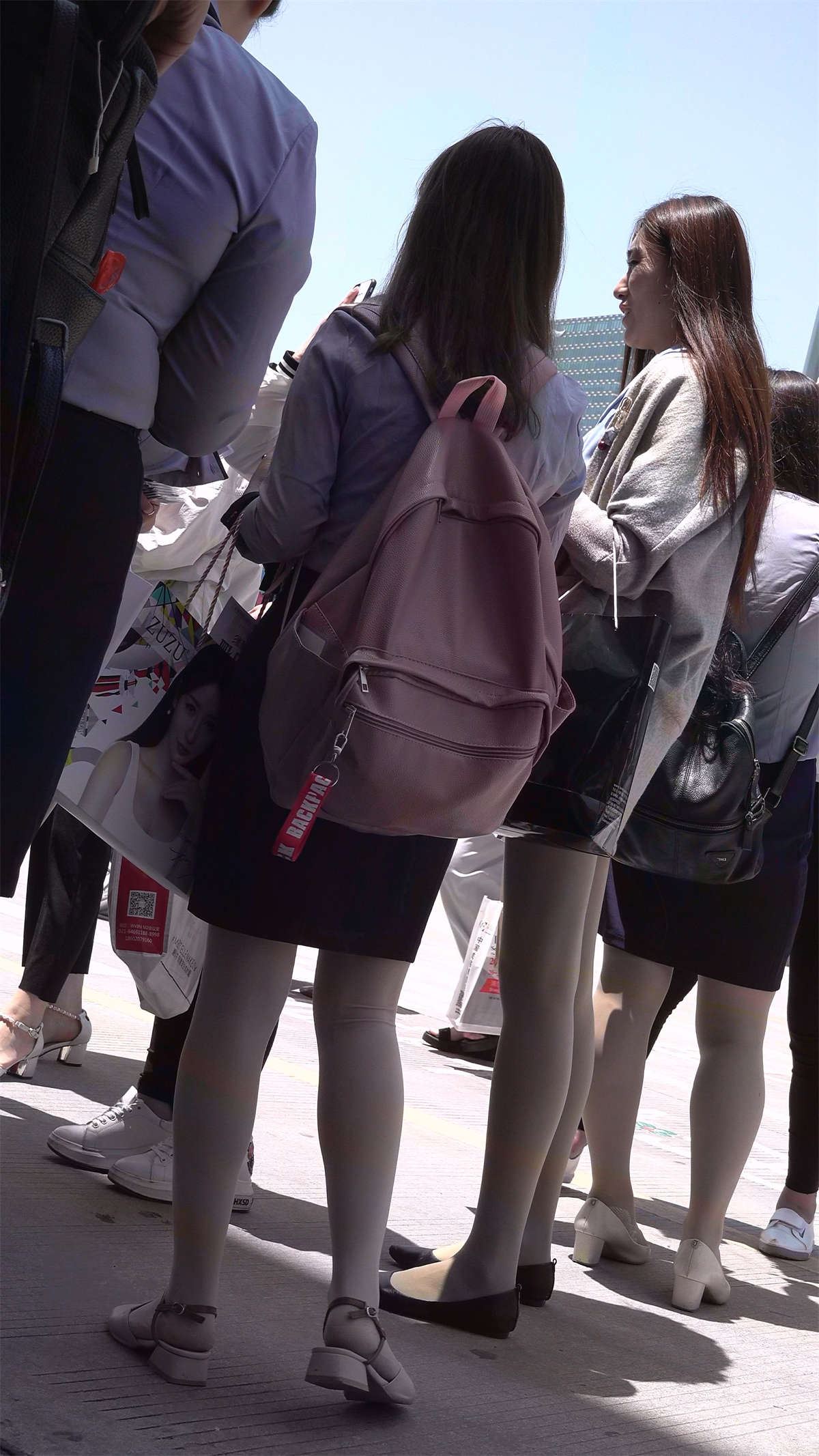 满分美腿丝袜长发美眉