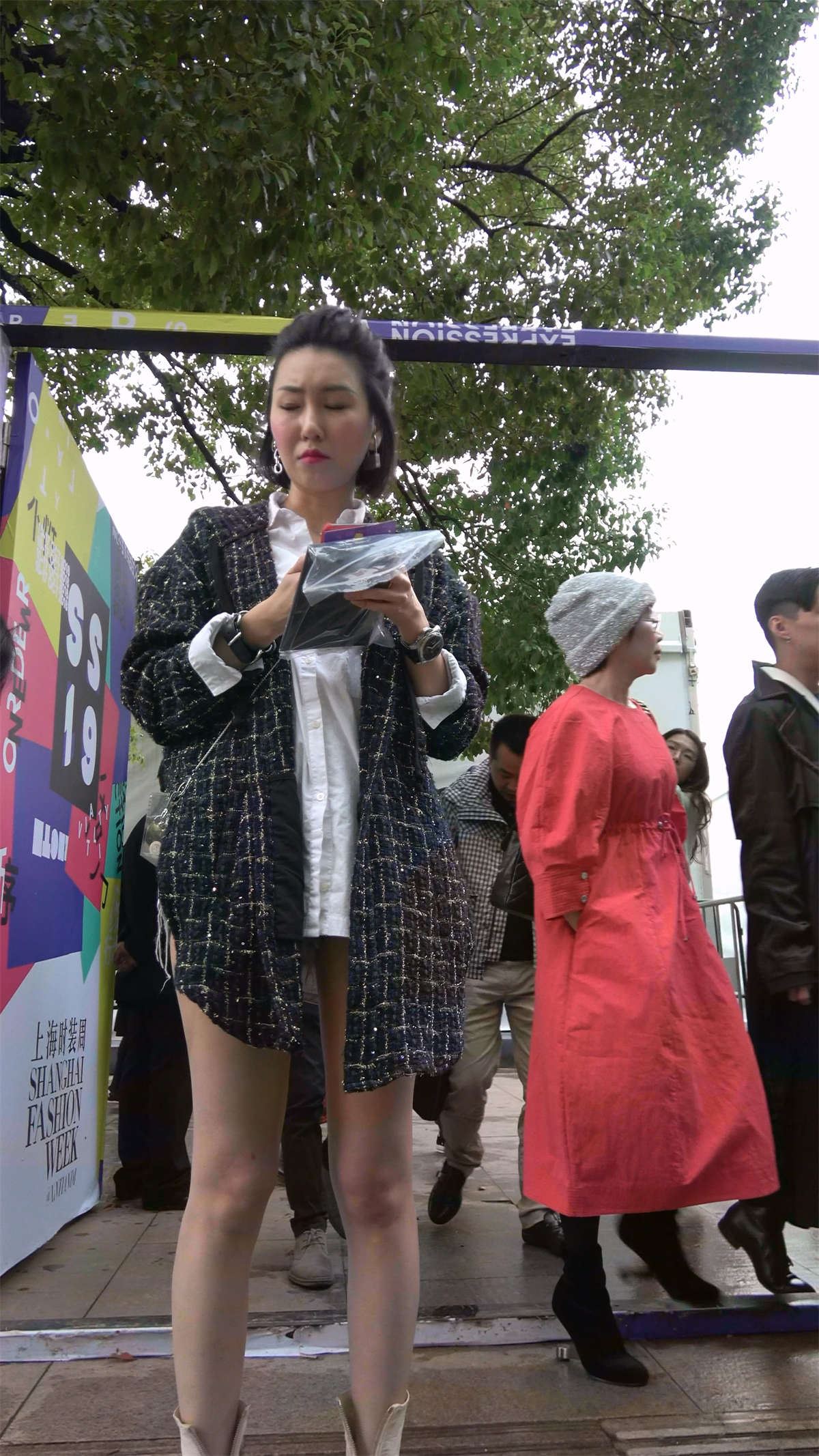 美腿高雅气质美女