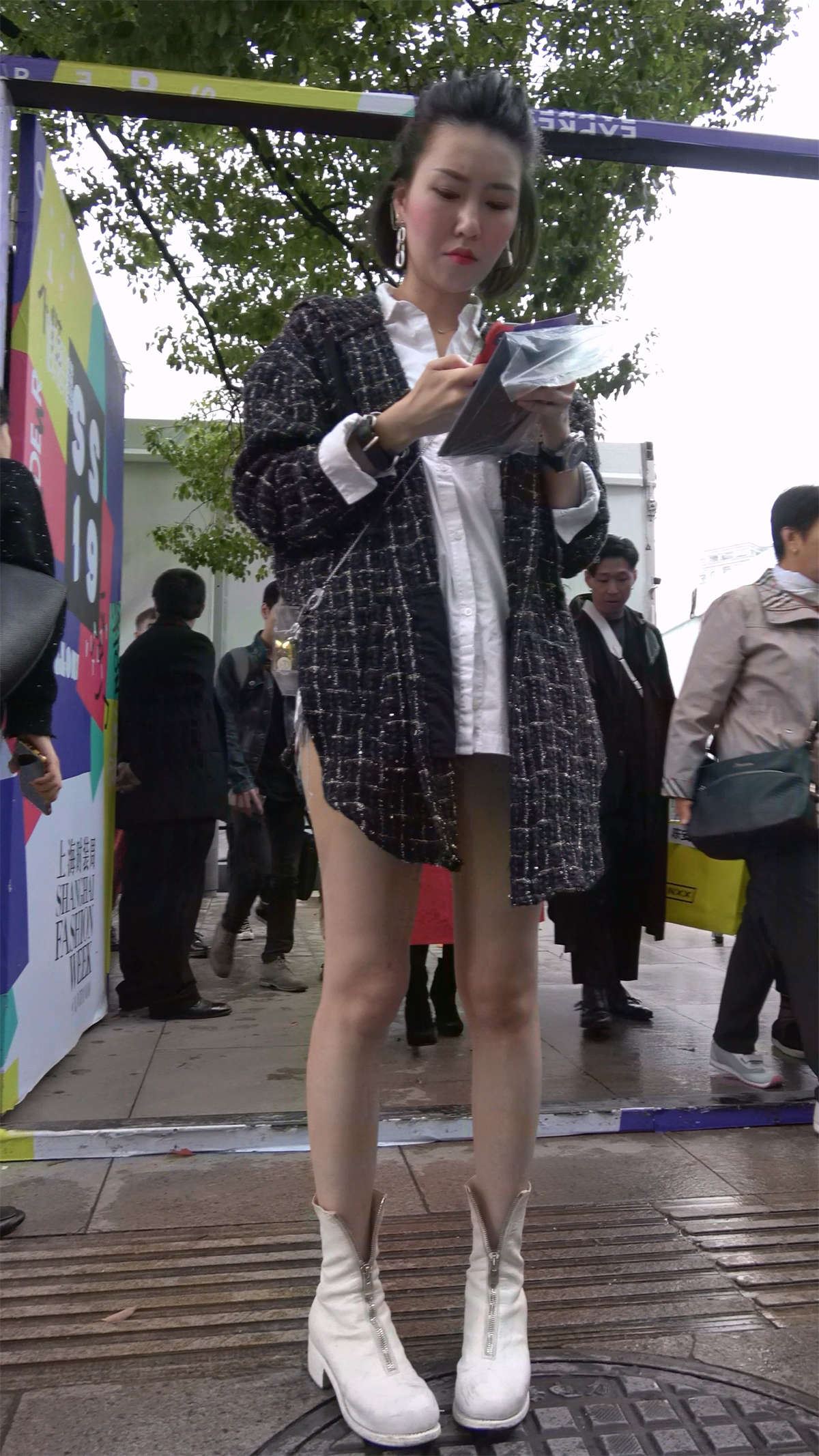美腿高雅气质美女