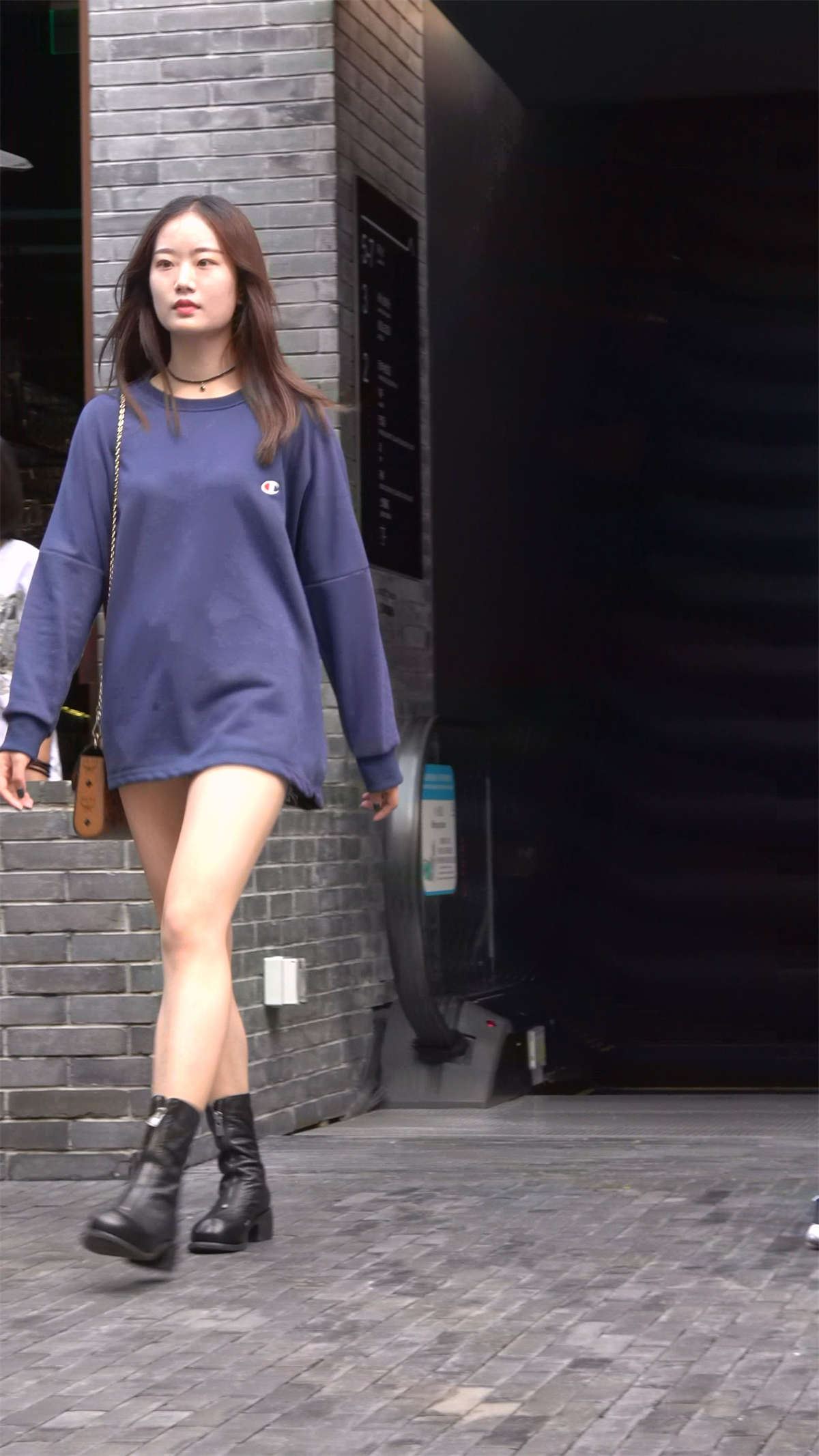 模特气质美腿美女
