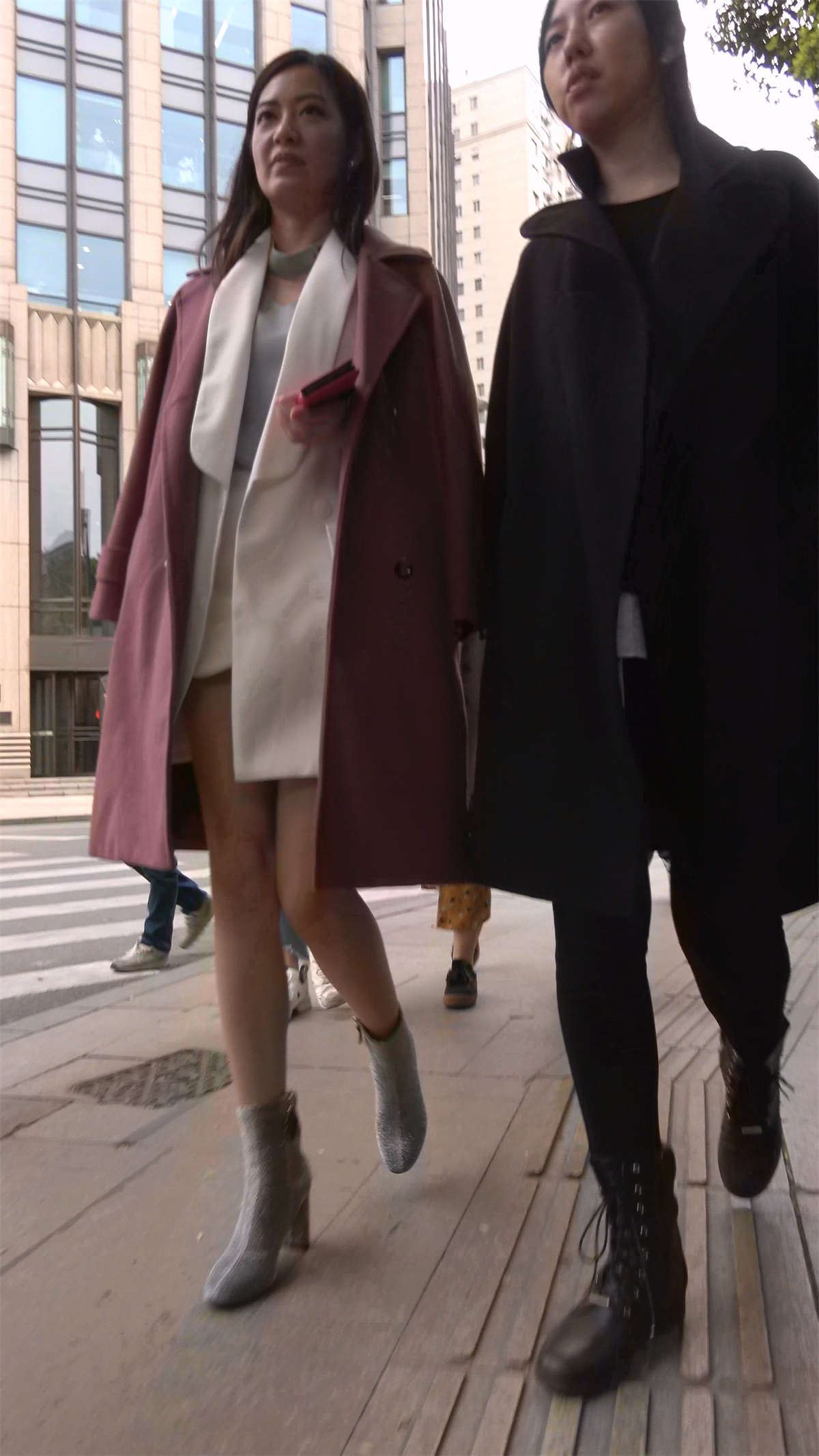 长大衣时尚成熟美女