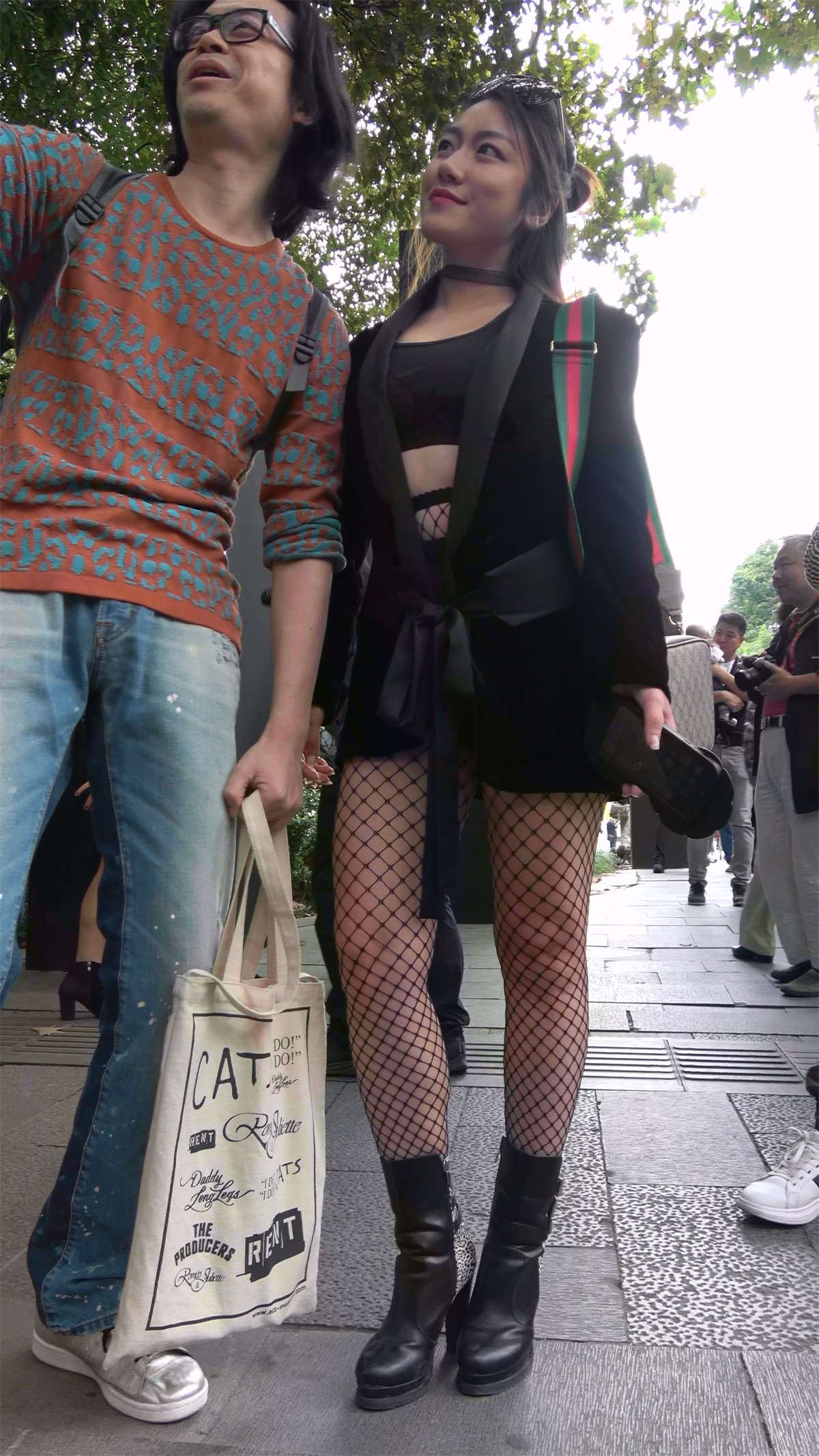 网袜美腿开朗美女笑容美丽